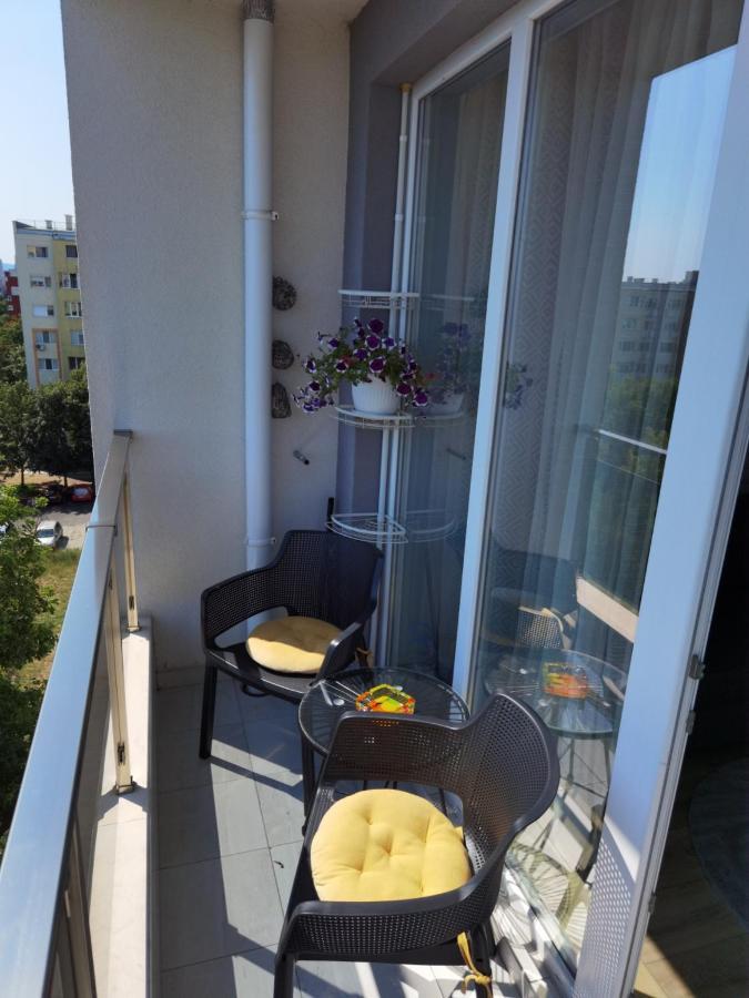 Airluxapartament Appartement Burgas Stad Buitenkant foto